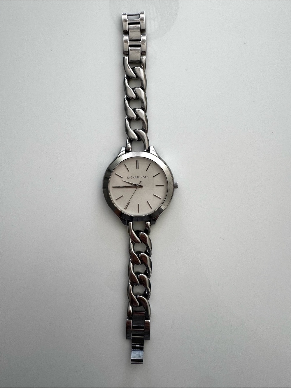 Michael Kors Silver Chain Link Bracelet Watch White Dial Women’s - Picture 3 of 7
